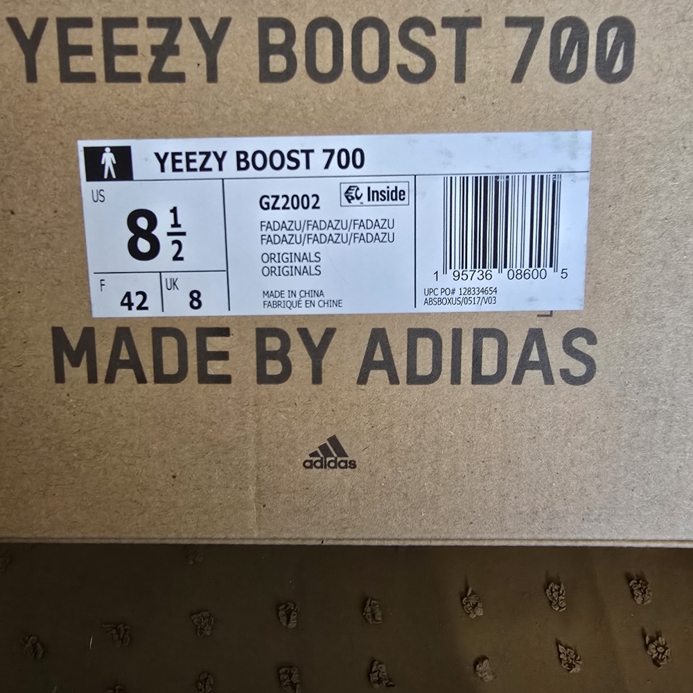 Adidas Yeezy Boost 700 Sneakers